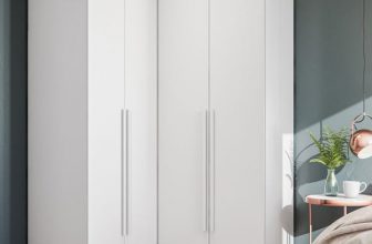 Guarda Roupa de Canto